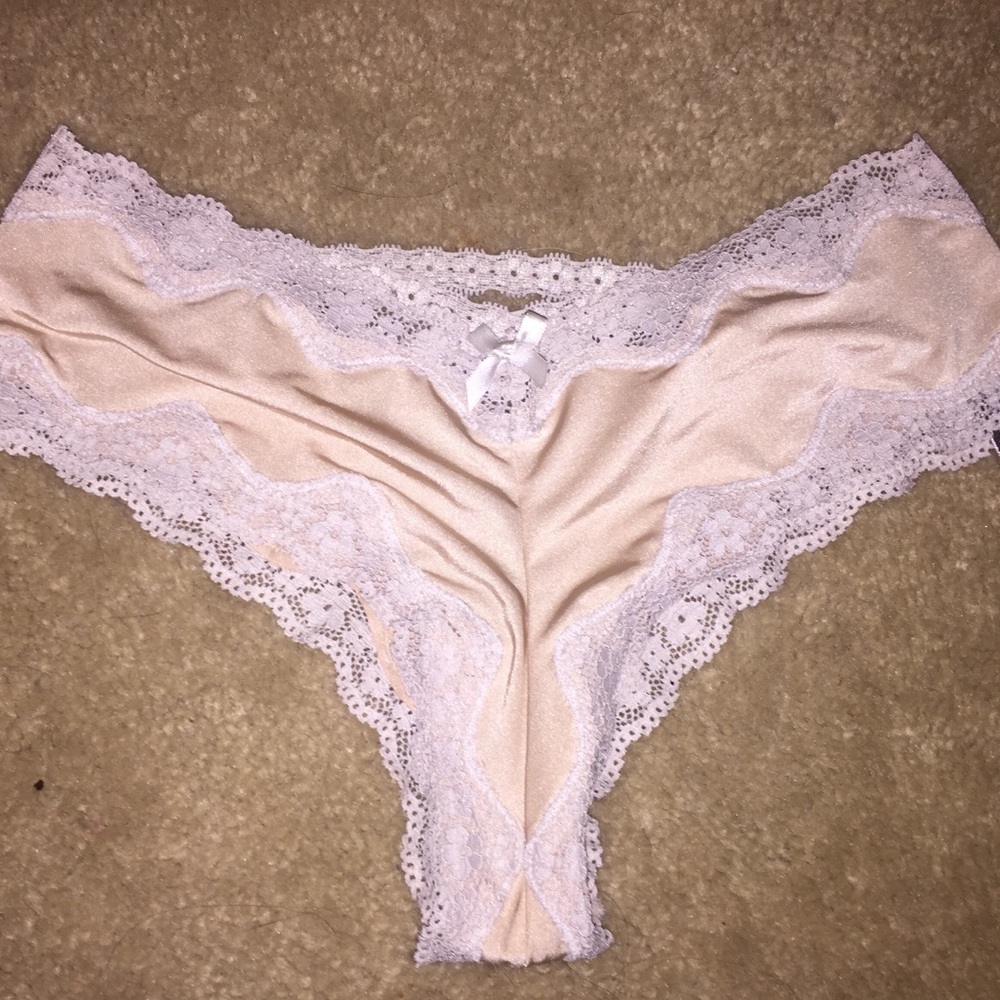 Nude/white, lace, silk VS panties. Cheeky!